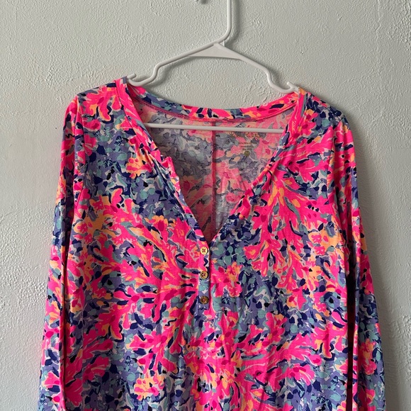 Lilly Pulitzer Banyan Dress in the 'Coco Coral Crab' pattern - Picture 2 of 4